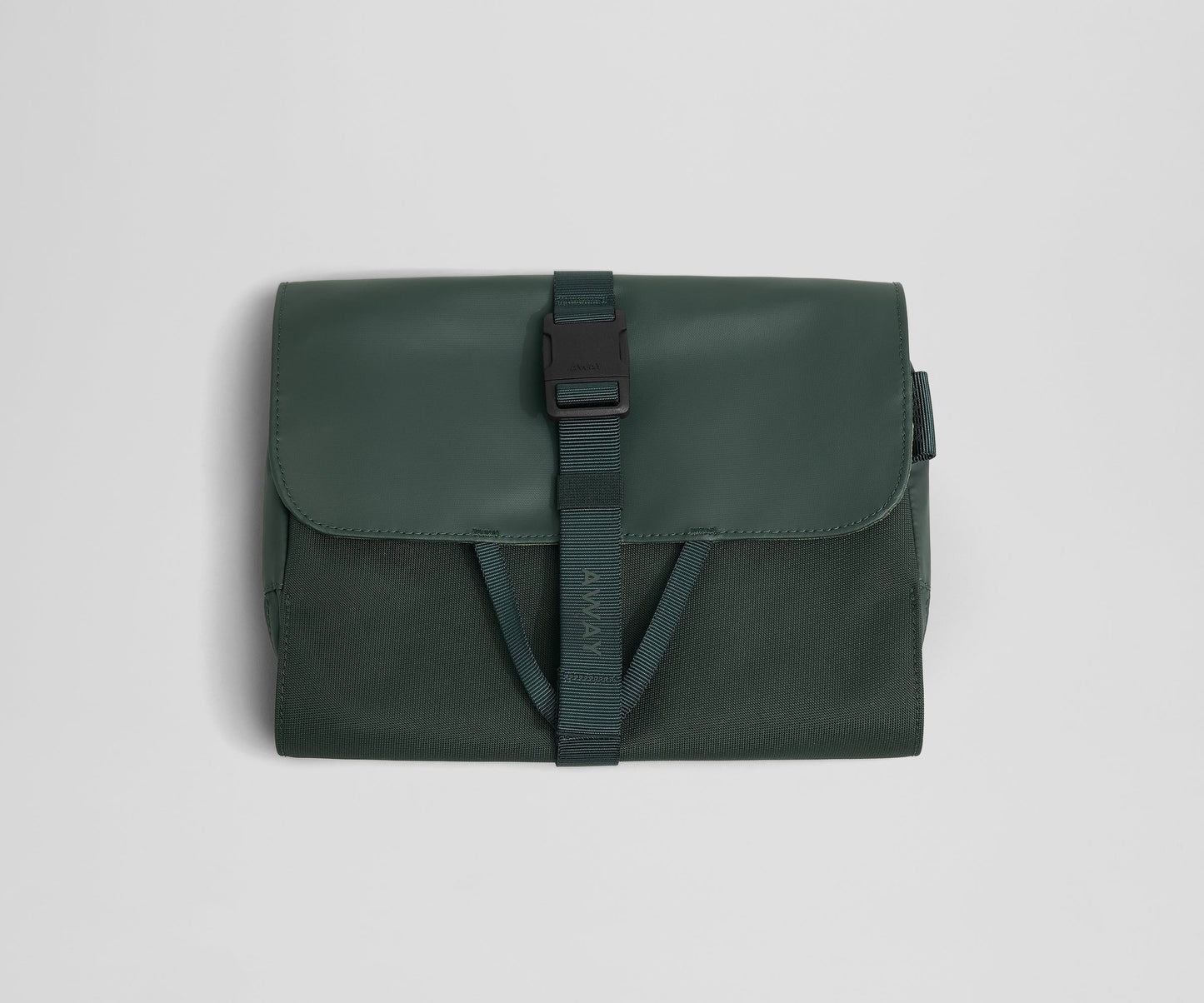 Active Hanging Toiletry Bag