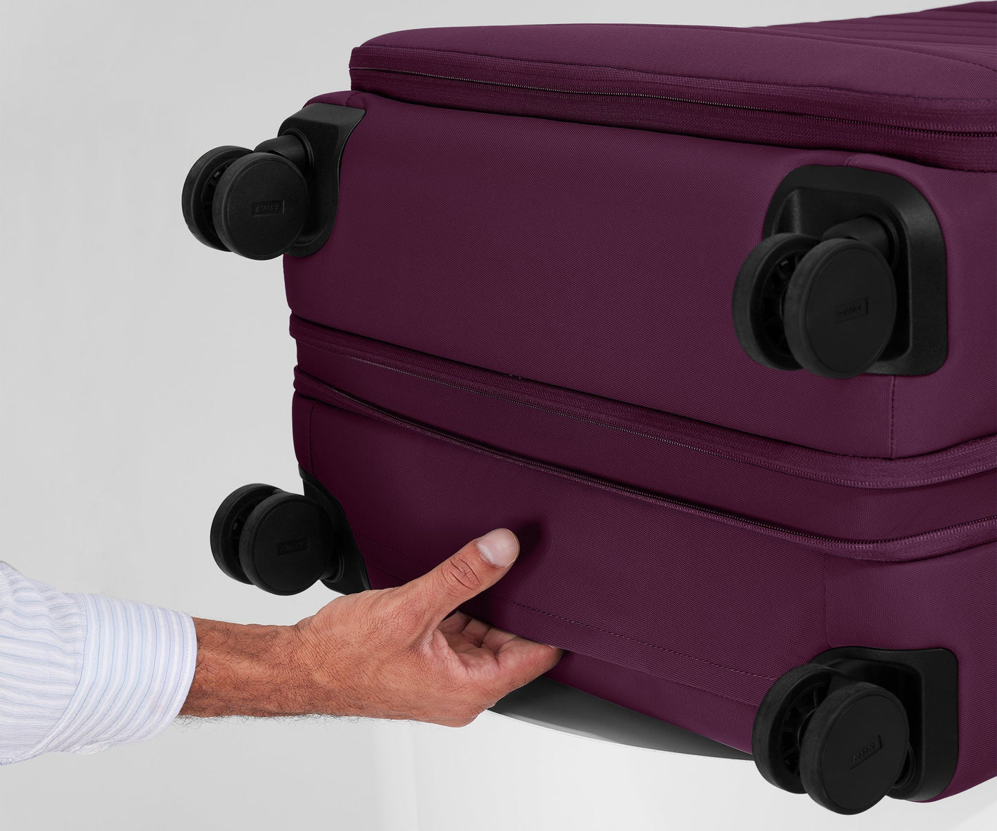 Softside Large in Plum Purple